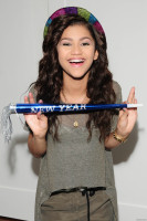 photo 29 in Zendaya gallery [id673392] 2014-02-25