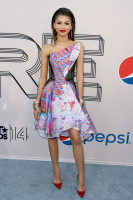 Zendaya photo #