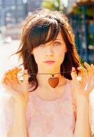 Zooey Deschanel photo #