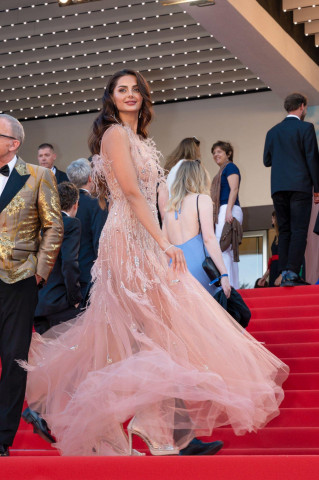 Mahlagha Jaberi at the premiere of "Armageddon Time" - Cannes Film Festival