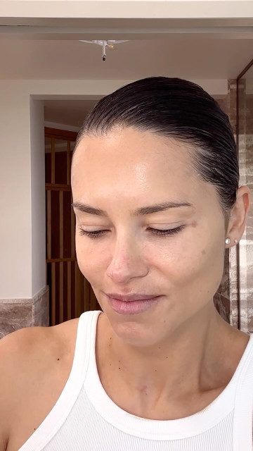 Adriana Lima instagram post 478571