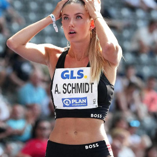 Alice Schmidt instagram pic #454001