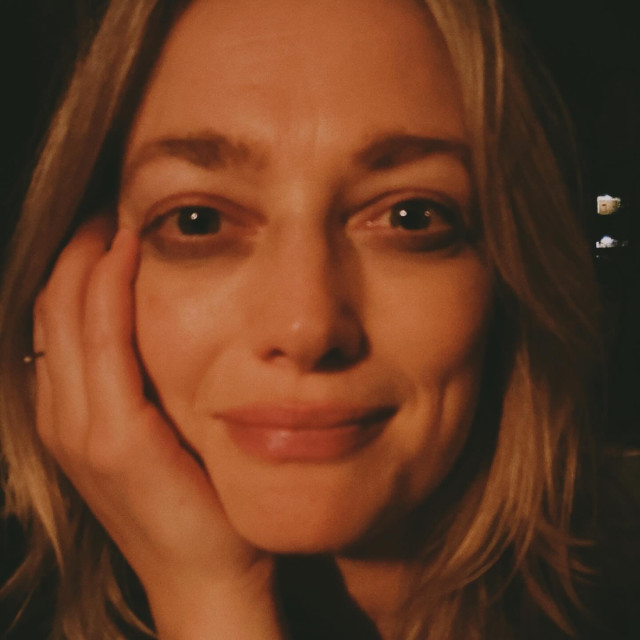 Alison Sudol instagram post 479386