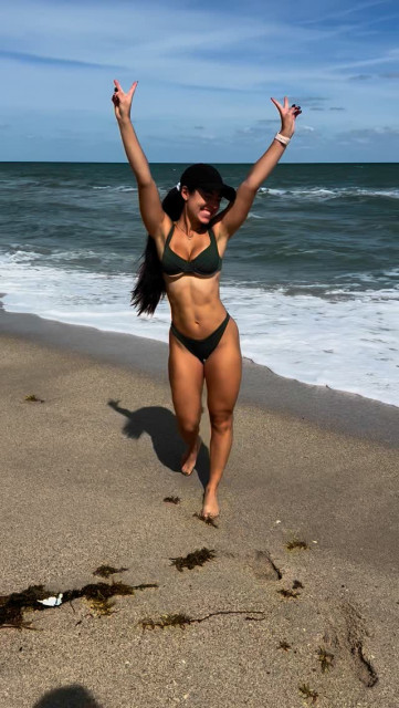 Angeline Varona instagram post 486992