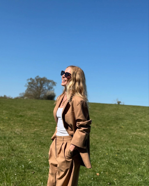 Annabelle Wallis instagram post 489692