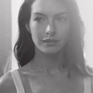 Anne Hathaway instagram pic #448760