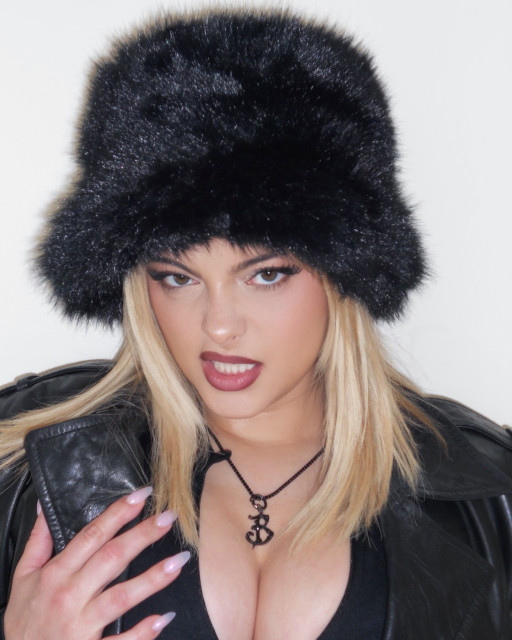 Bebe Rexha instagram post 482312