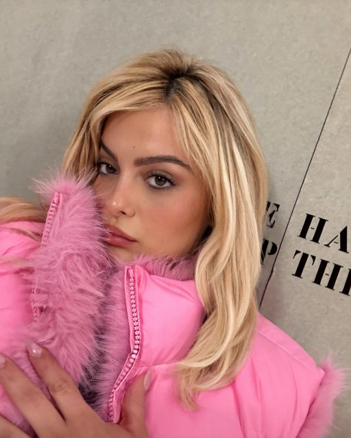 Bebe Rexha instagram post 483562