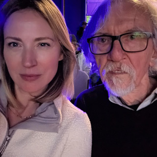 Beth Riesgraf instagram pic #450044