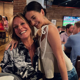 Brooke Hyland instagram pic #440652
