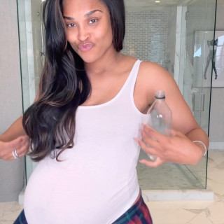 Camila Mendes instagram pic #452291