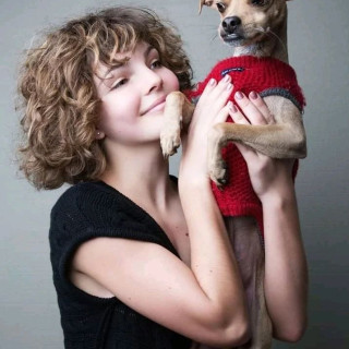 Camren Bicondova instagram pic #454556