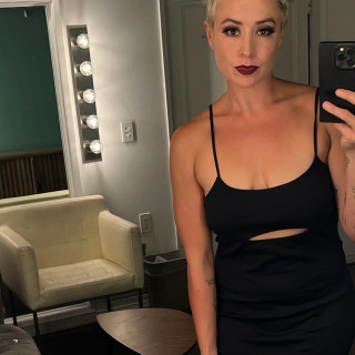 Charlize Theron instagram pic #446729