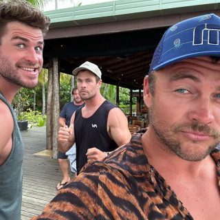 Chris Hemsworth instagram pic #452952