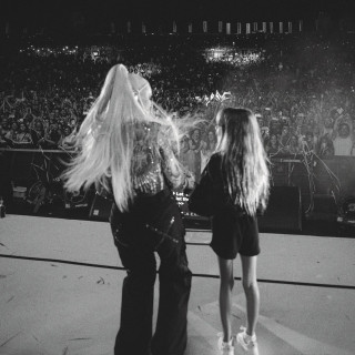 Christina Aguilera instagram pic #447553