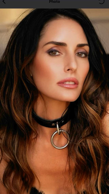 Danielle Zinaich instagram post 485981