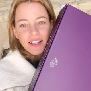 Elizabeth Banks instagram pic #452691