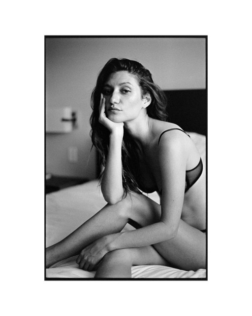 Elizabeth Elam instagram post 445371