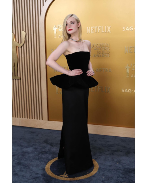 Elle Fanning instagram post 486797