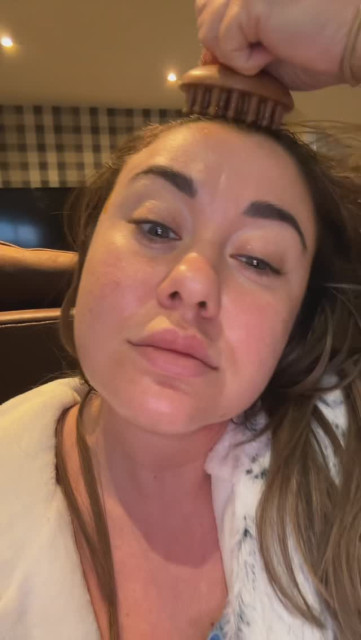 Ellie Young instagram post 484968
