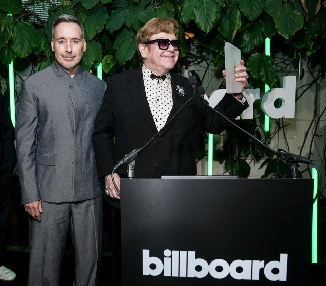Elton John instagram post 491813