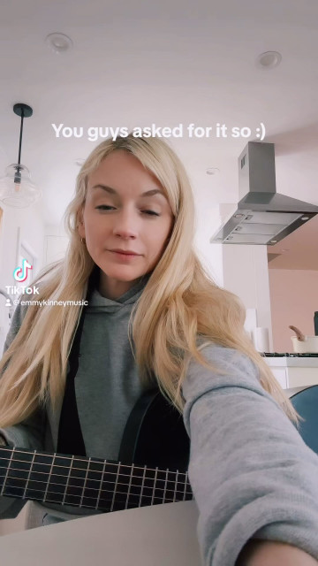 Emily Kinney instagram post 479236