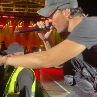 Enrique Iglesias instagram pic #444396