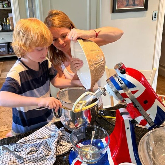 Geri Halliwell instagram post 444842