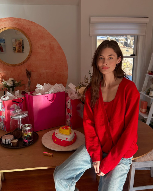 Grace Elizabeth instagram post 486515