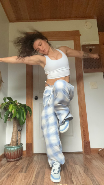 Jade Chynoweth instagram post 486642