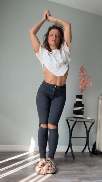 Jade Chynoweth instagram post 488403
