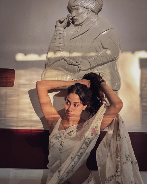 Janhvi Kapoor instagram post 485104