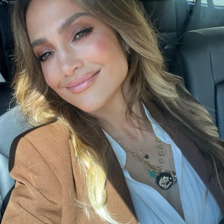 Jennifer Lopez instagram pic #448058