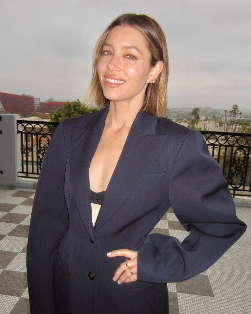 Jessica Biel instagram post 490149