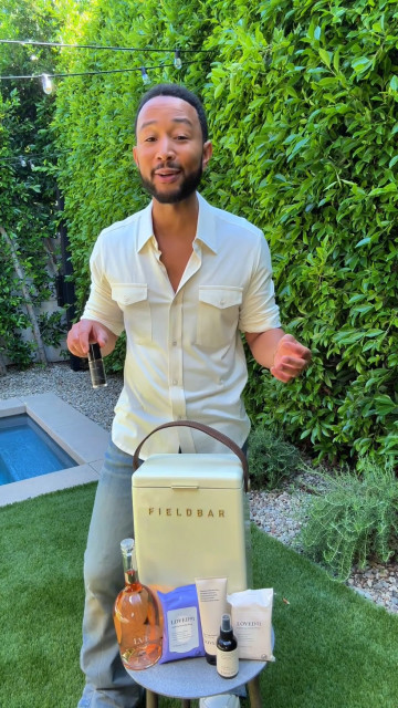 John Legend instagram post 492928