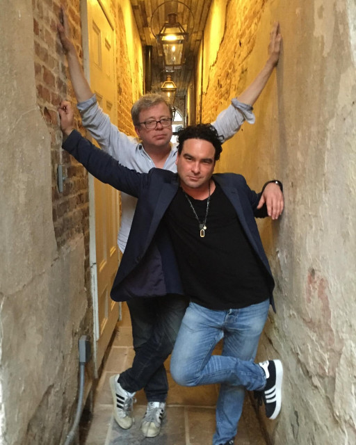 Johnny Galecki instagram post 475456