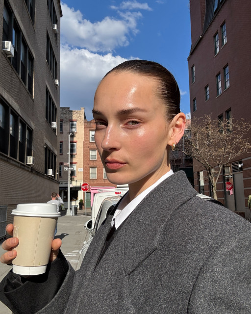 Julia Bergshoeff instagram post 489589