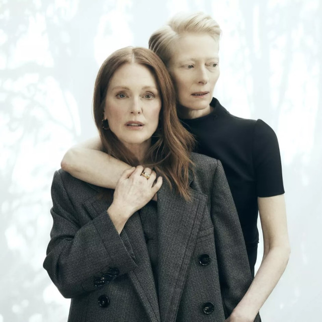 Julianne Moore instagram post 483914