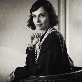 Juliette Binoche instagram pic #453234