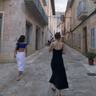Kaitlyn Dever instagram pic #448818