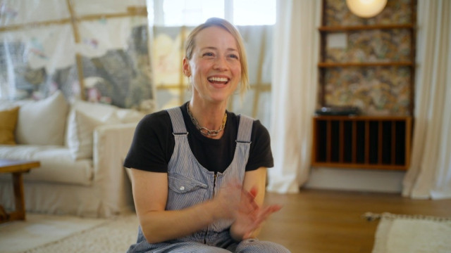 Karine Vanasse instagram post 486584