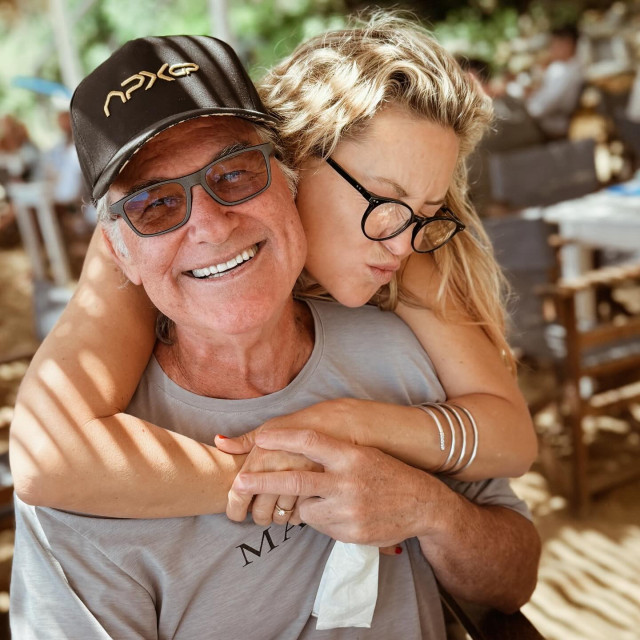 Kate Hudson instagram post 492302
