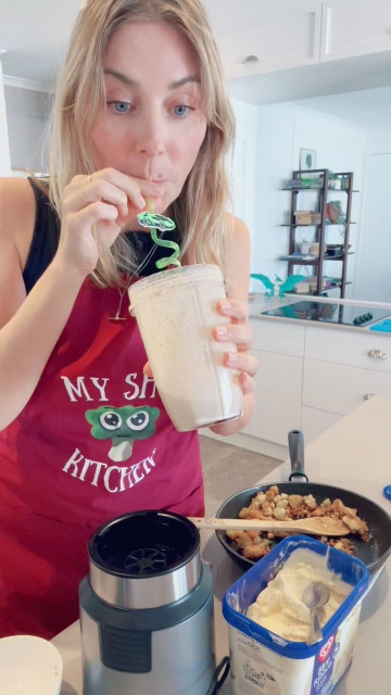 Kate Jenkinson instagram post 485656