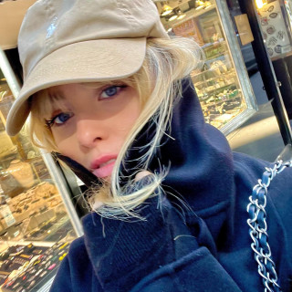 Kathryn Newton instagram pic #453193