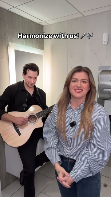 Kelly Clarkson instagram post 491434