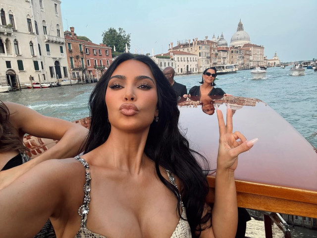Kim Kardashian instagram post 492938