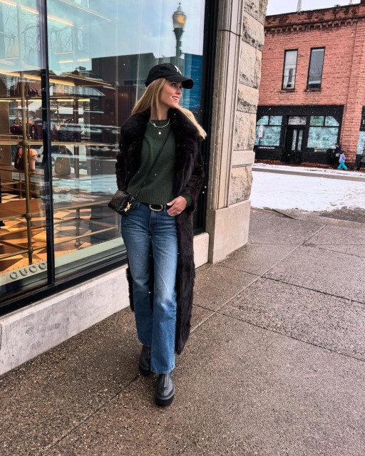 Lane Lindell instagram post 487693