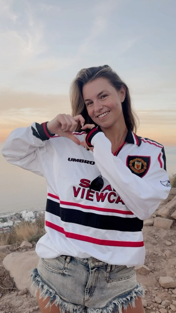 Laura Wontorra instagram post 483696