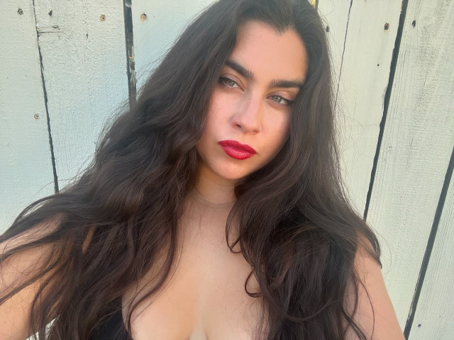 Lauren Jauregui instagram post 479935
