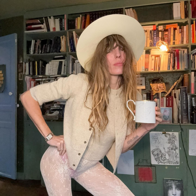 Lou Doillon instagram post 481837